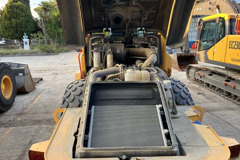 OmecoHub - Immagine VOLVO SD160B